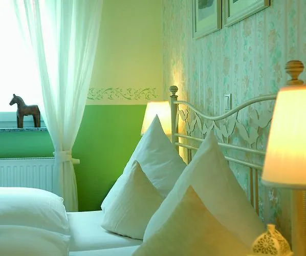 & Restaurant 4 Winden 3*